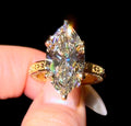 Marquise Engraved Chic