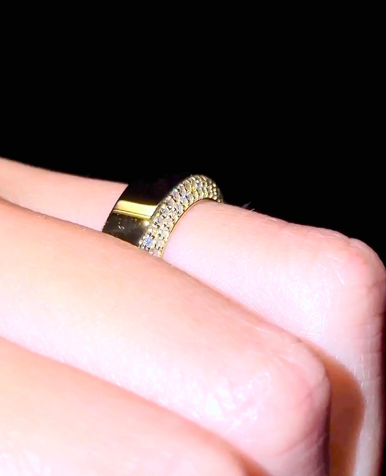 7mm Men’s Double Diamond Bevelled Edge Band - Jewels of America