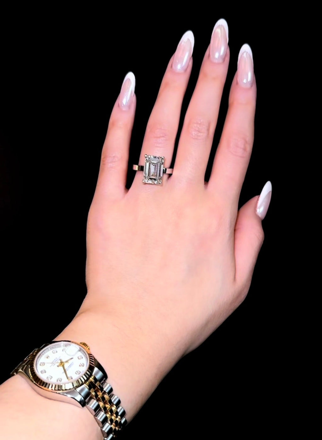 Emerald Ciara Ring - Jewels of America