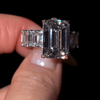 Emerald Queen Ring - Jewels of Toronto