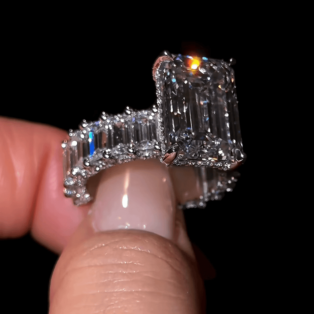 Emerald Queen Ring - Jewels of Toronto