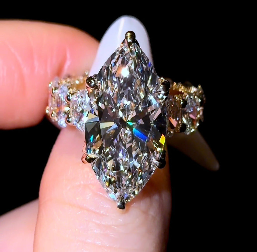 Marquise Flower Super Queen - Jewels of America
