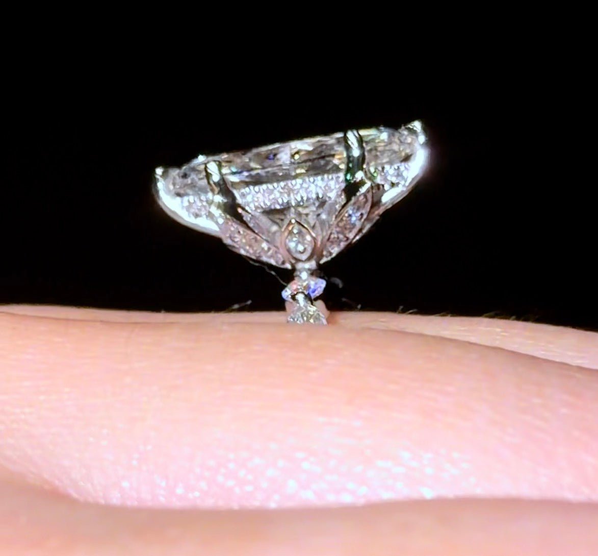 Marquise Hidden Halo Tierra - Jewels of America