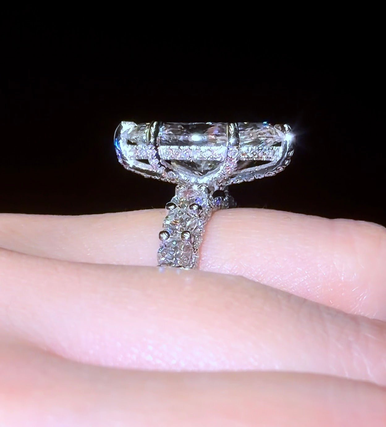 Marquise Queen Ring - Jewels of America