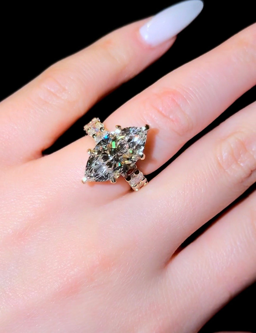 Marquise Super Queen - Jewels of Toronto