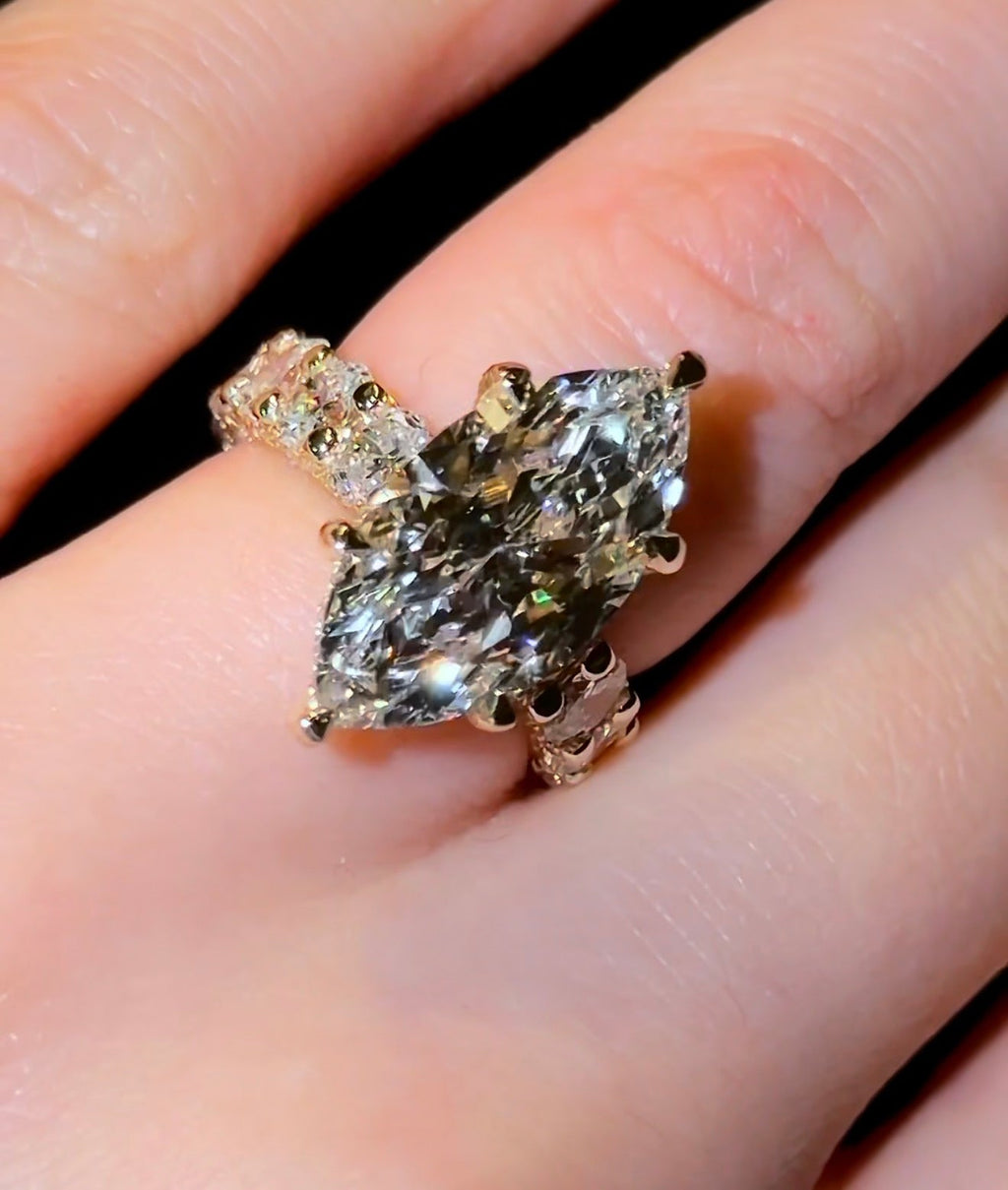 Marquise Super Queen - Jewels of Toronto