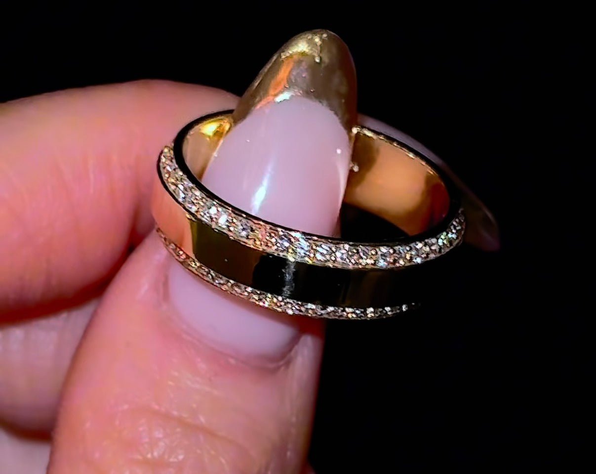 Men’s 6mm Diamond Edge Wedding Band - Jewels of America