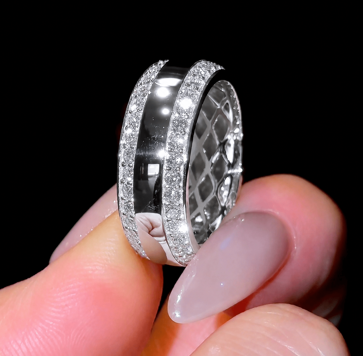 Men’s 8mm Diamond Bevelled Edge Band (Instagram) - Jewels of America