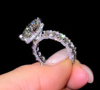 Oval Queen (Old) - Jewels of Toronto