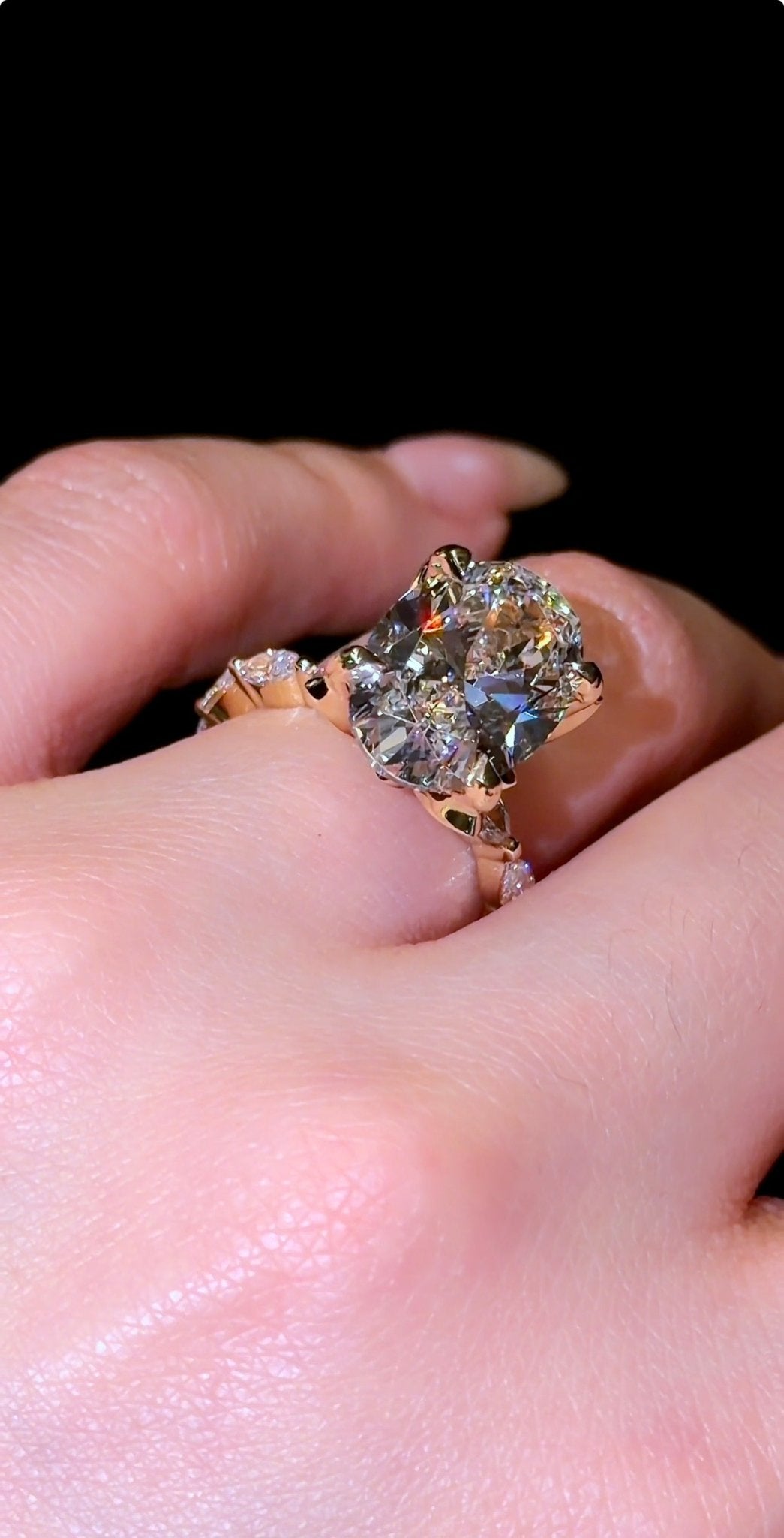 Oval Tierra - Jewels of America
