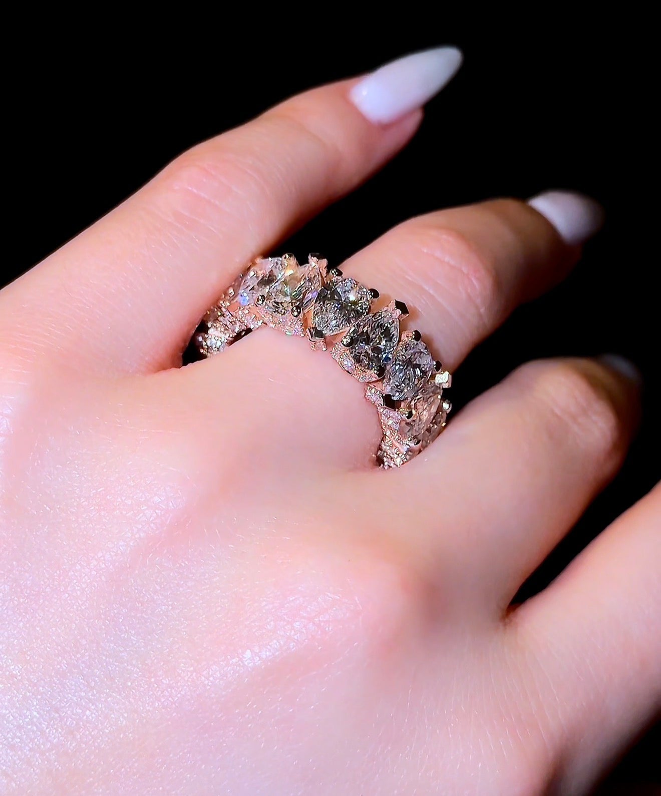 Pear Super Queen Wedding Band - Jewels of America