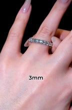 Queen Wedding Band - Jewels of Toronto