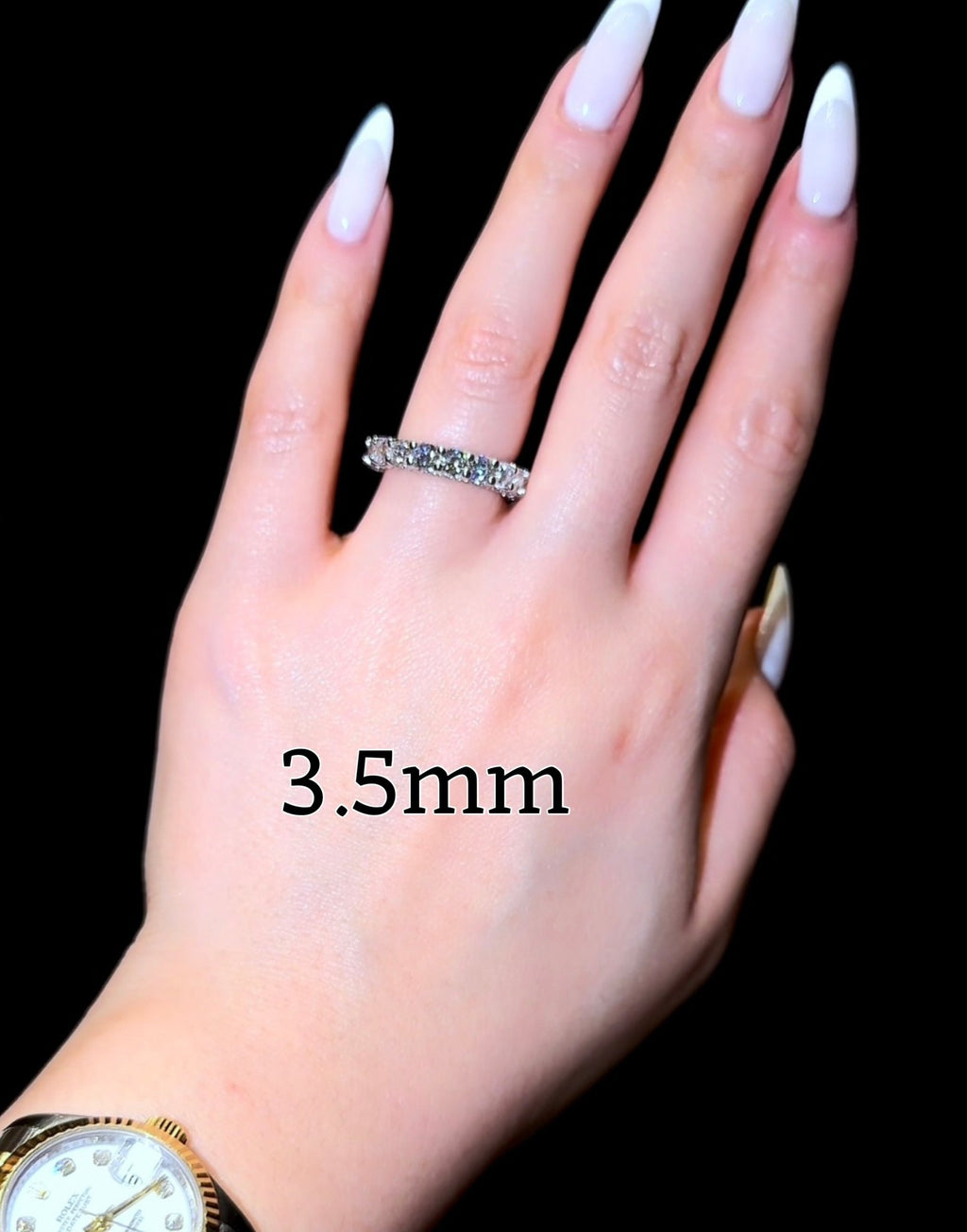 Queen Wedding Band - Jewels of America