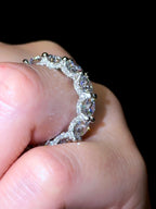 Queen Wedding Band - Jewels of Toronto