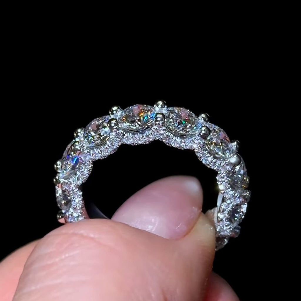 Queen Wedding Band - Jewels of Toronto