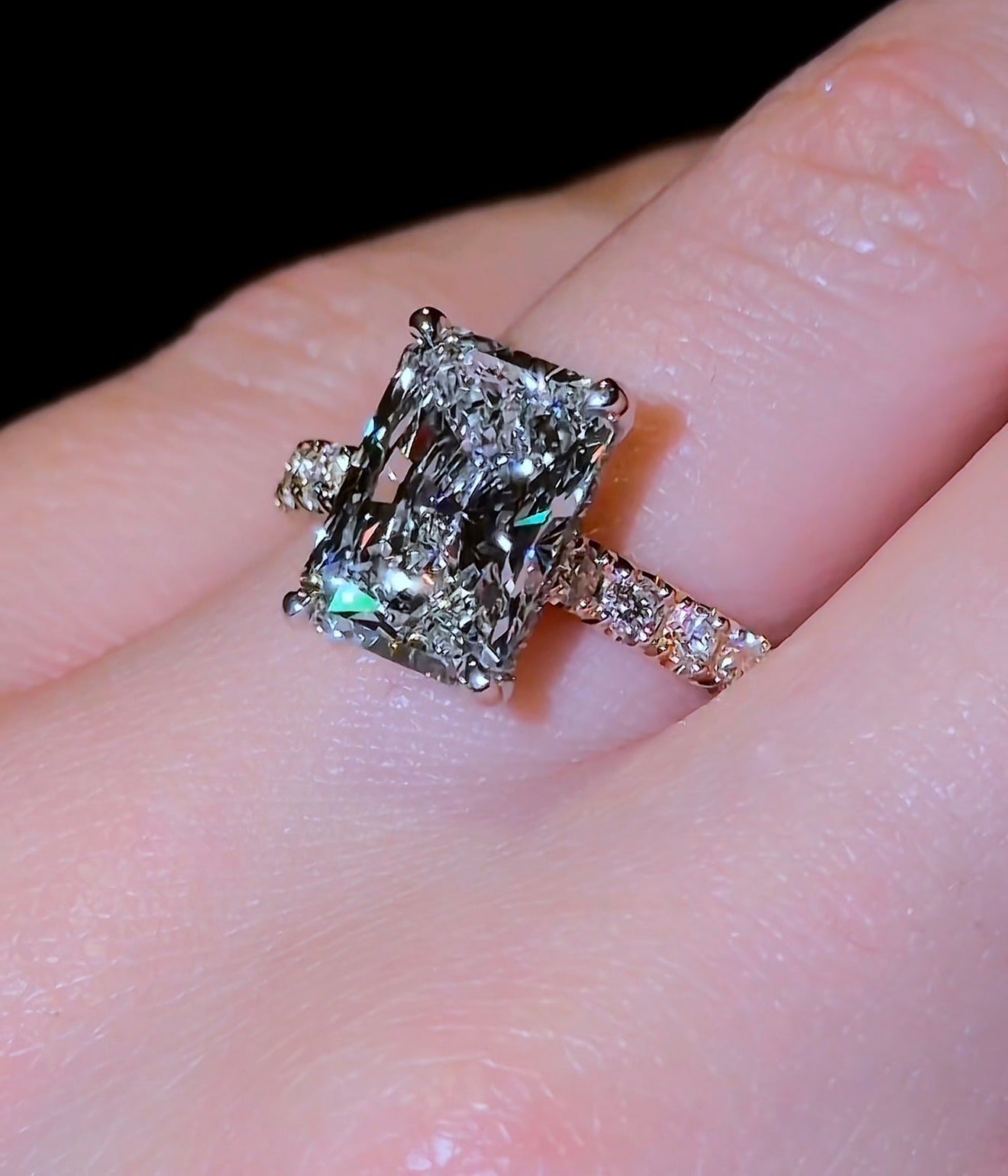 Radiant Pavé Cathedral - Jewels of America