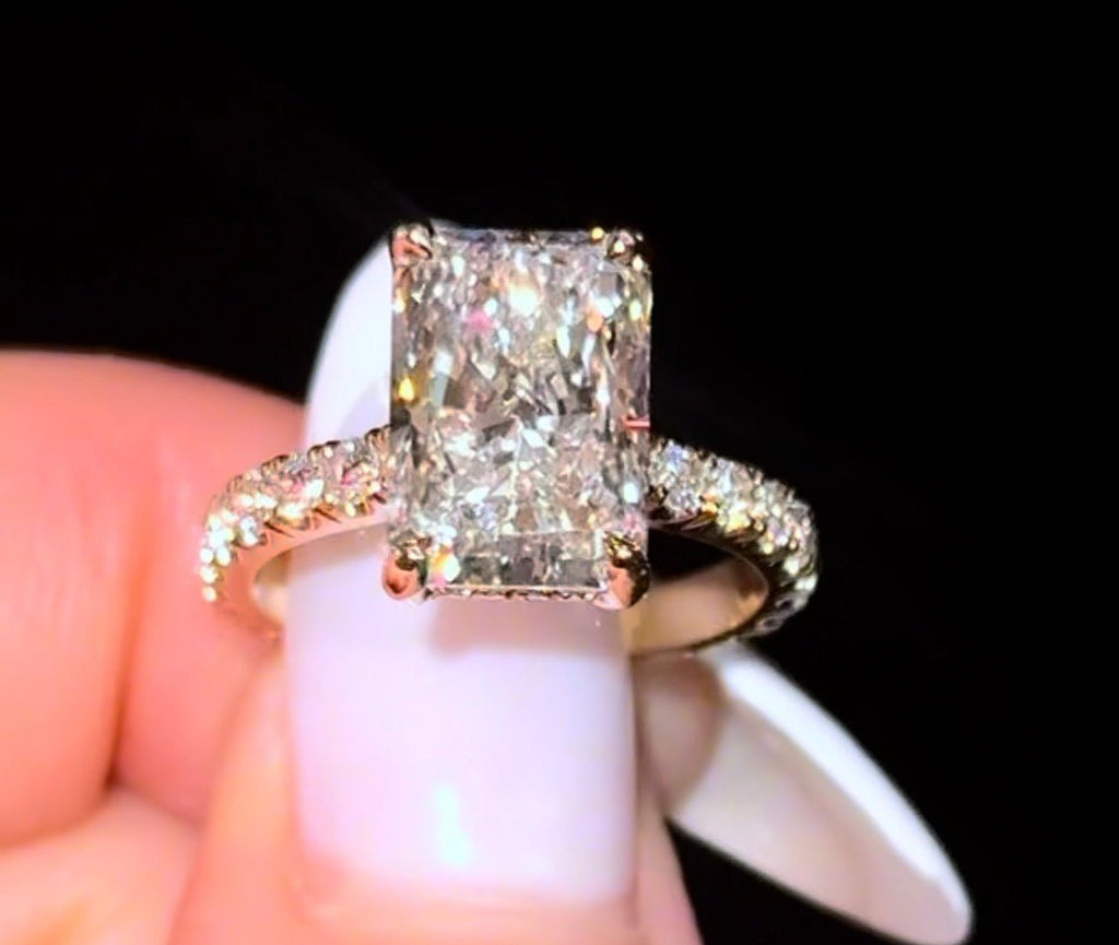 Radiant Pavé Cathedral - Jewels of America
