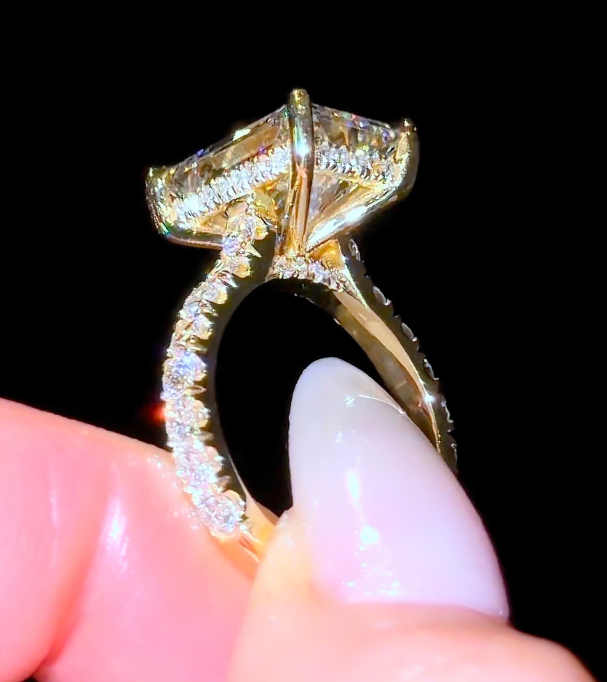 Radiant Pavé Cathedral - Jewels of America