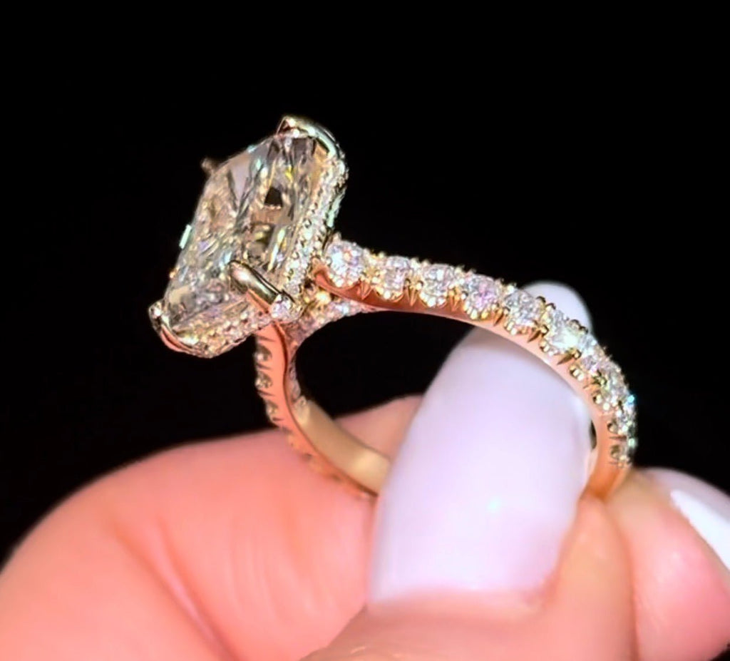 Radiant Pavé Cathedral - Jewels of America