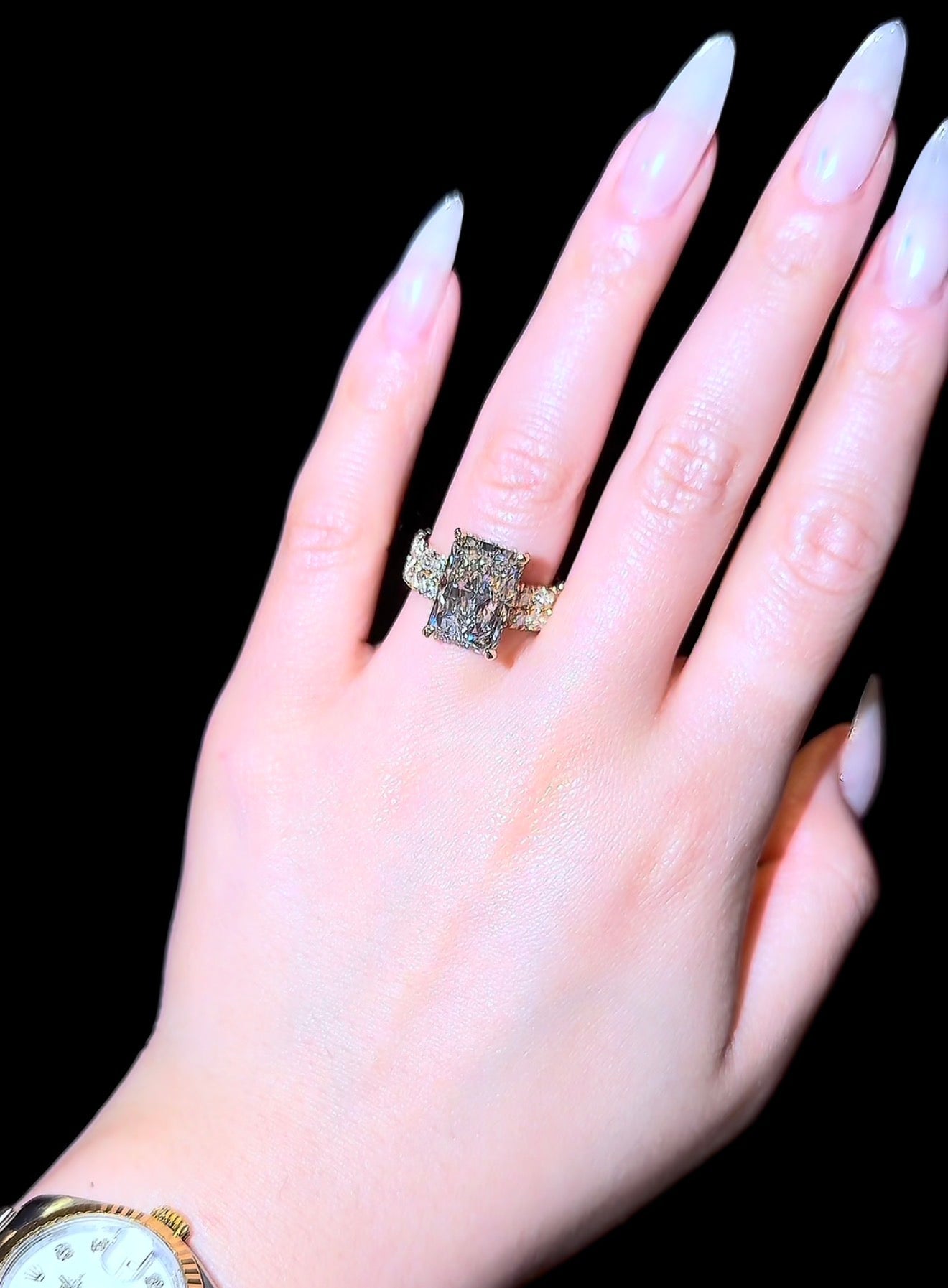 Radiant Pavé Cathedral Set - Jewels of America