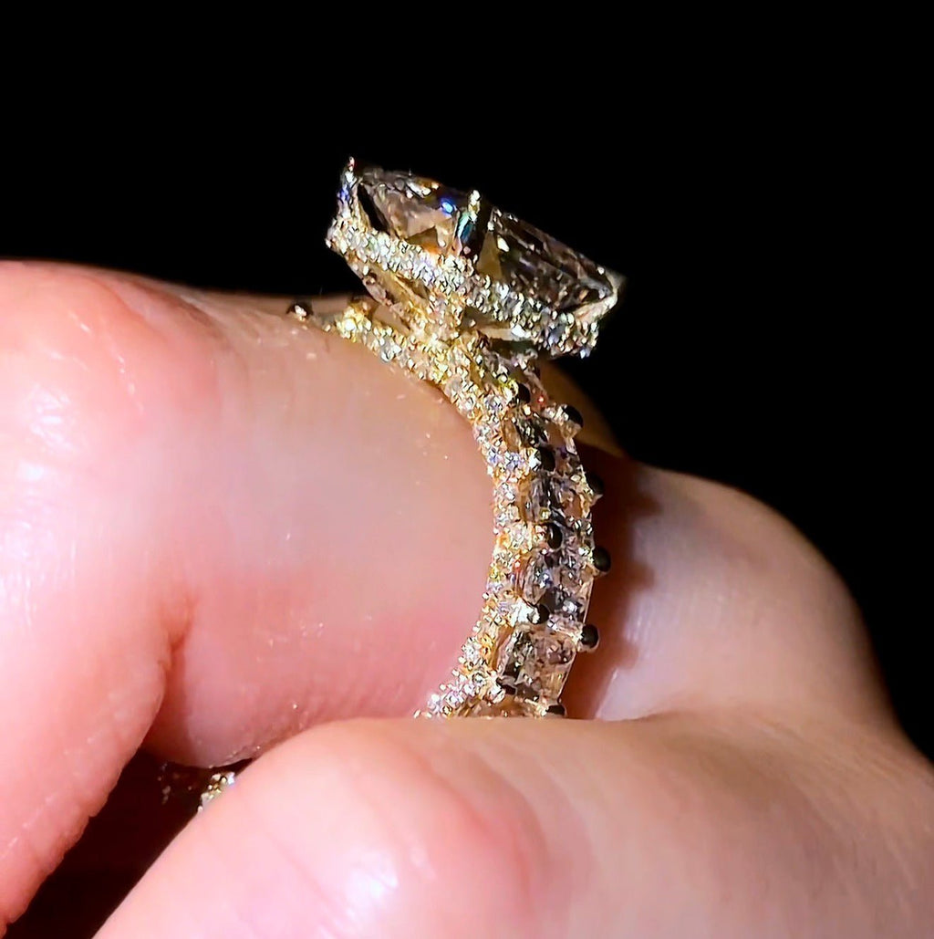 Radiant Queen Ring - Jewels of America