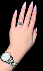 Round Queen Ring - Jewels of Toronto