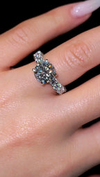 Round Queen Ring - Jewels of Toronto
