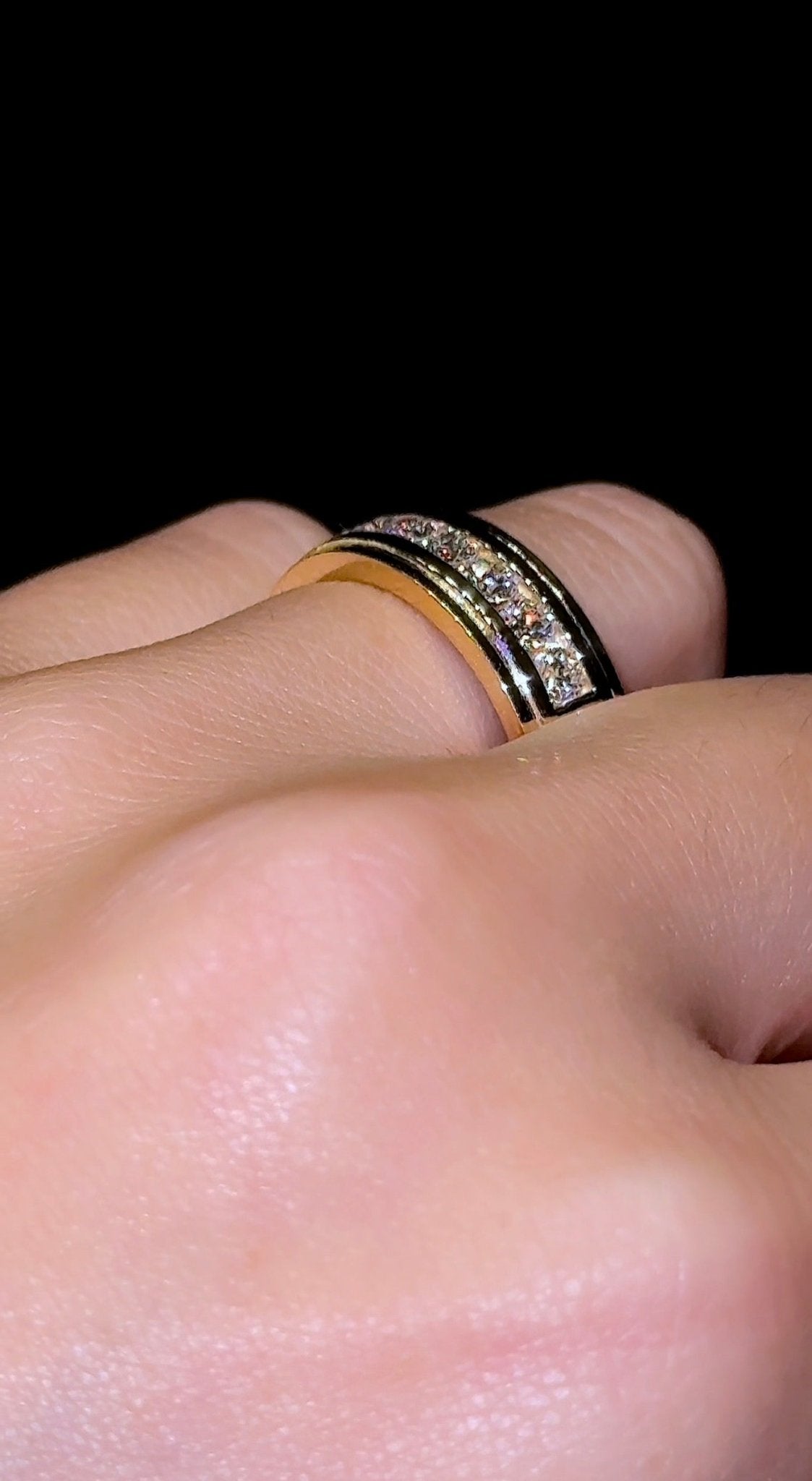 Stepped Edge Wedding Band - Jewels of America