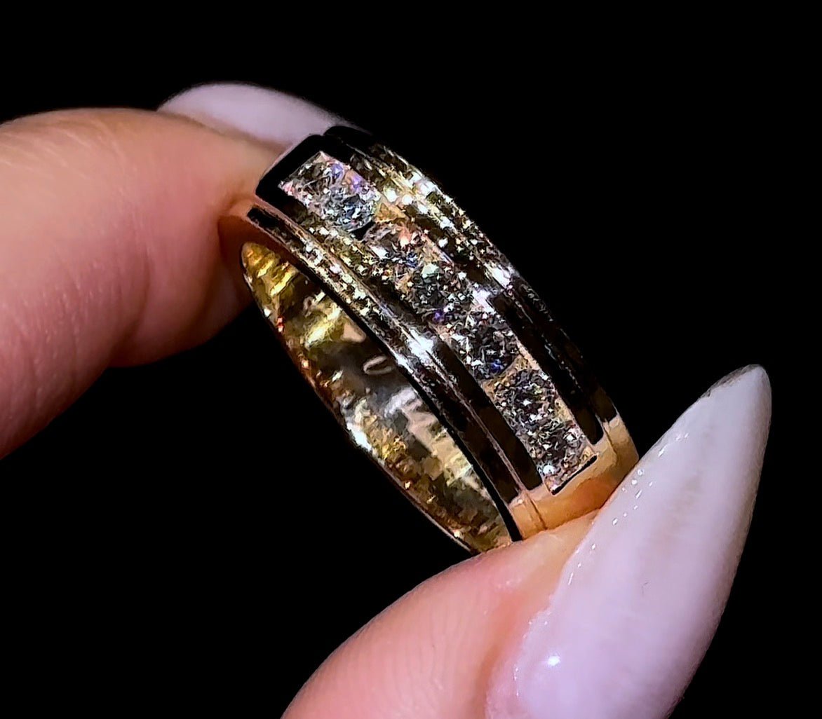 Stepped Edge Wedding Band - Jewels of America