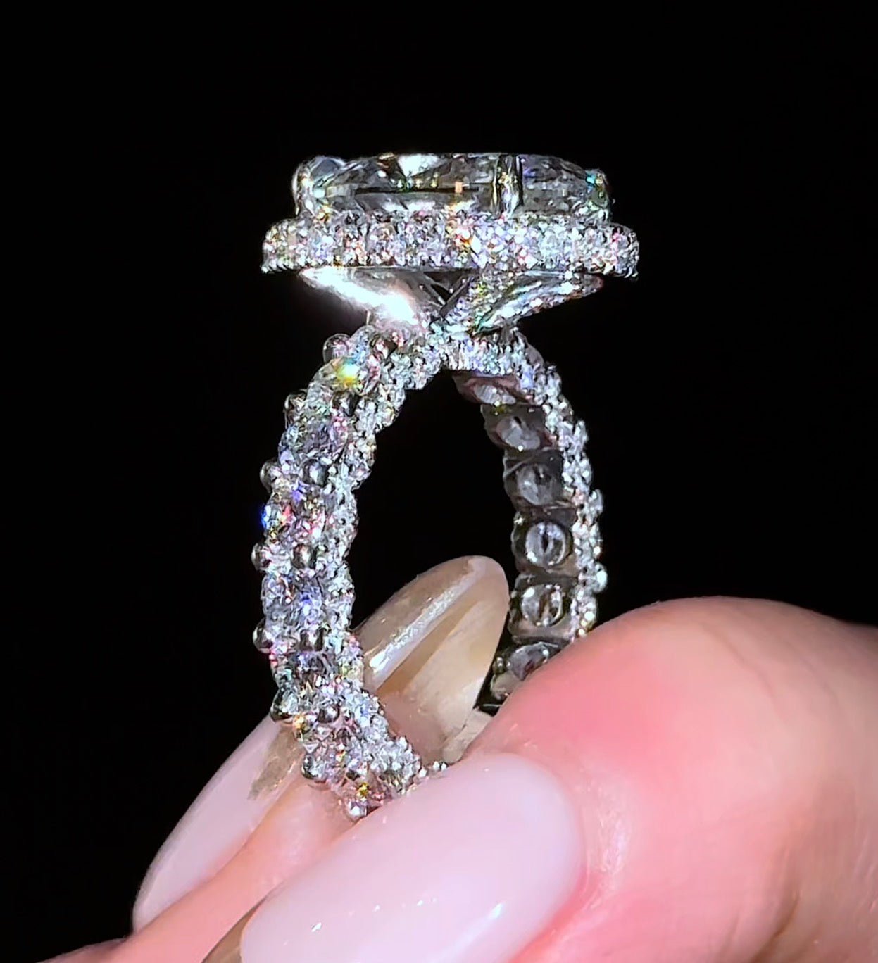 Traditional Oval Heiress - Jewels of America